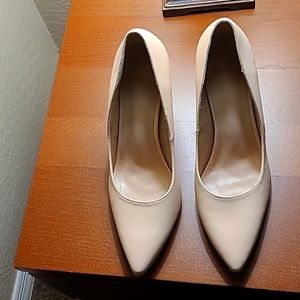 Charlotte russe Beige, heel 31/2 in  size 10